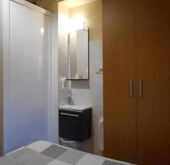 اتاق استاندارد, Hostal El Callejon