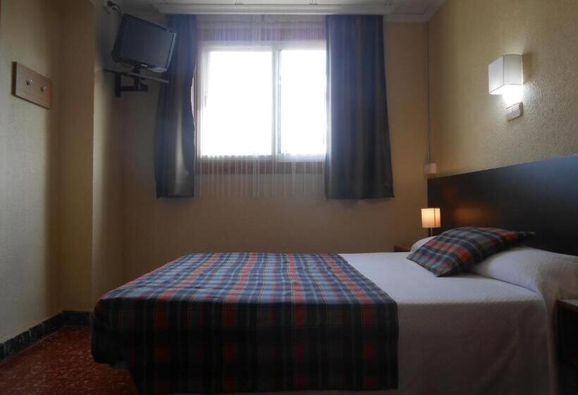 اتاق استاندارد یک نفره, Hostal El Callejon