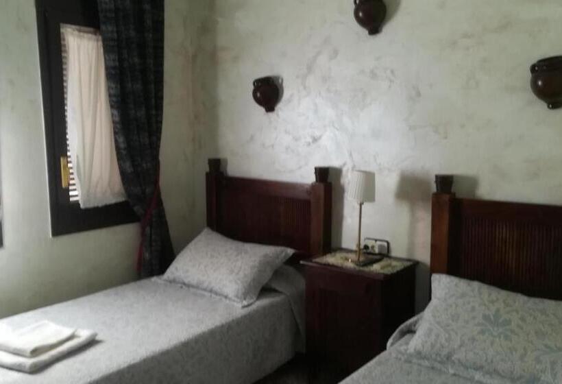 اتاق استاندارد یک نفره, Hostal Restaurante La Diligencia