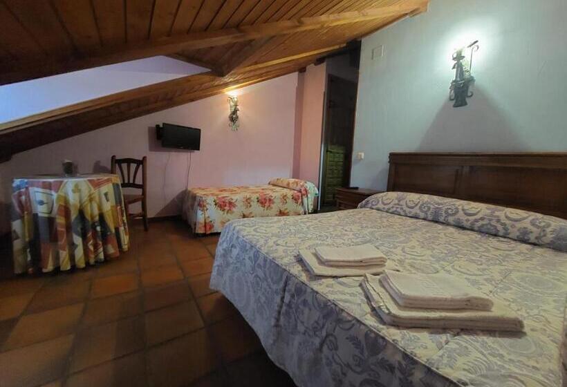 اتاق استاندارد با 2 تخت دوبل, Hostal Restaurante Villa De Sepúlveda