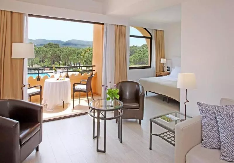 سوییت جونیور, La Costa Hotel Golf & Beach Resort