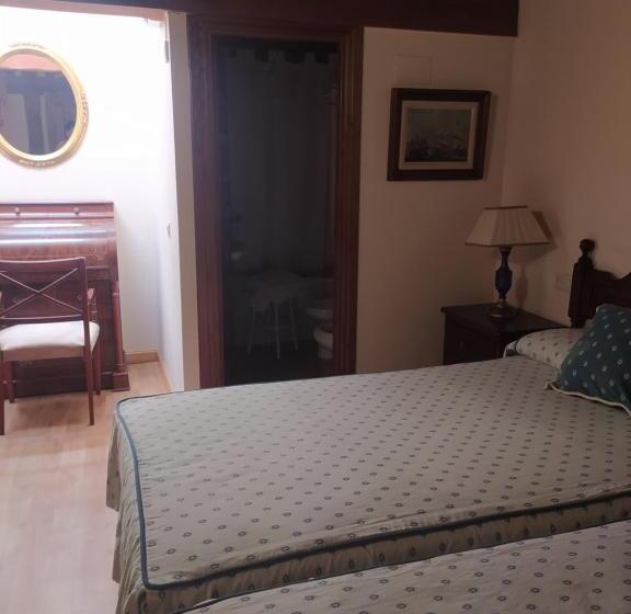 标准间, La Posada De Numancia