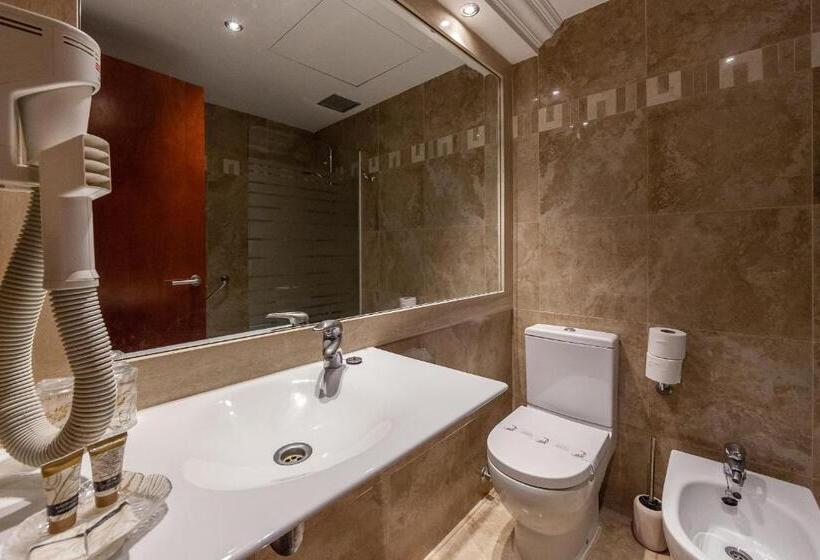 家庭间, Montecarlo Spa & Wellness