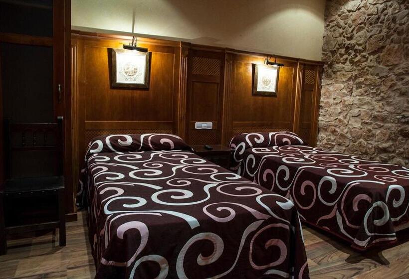 标准单人间, Restaurante Setos