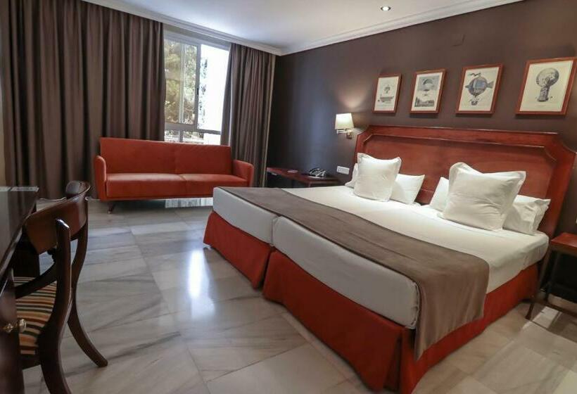 اتاق خانوادگی, San Gil