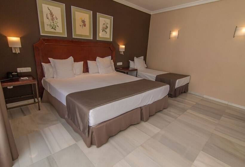 اتاق استاندارد سه نفره, San Gil