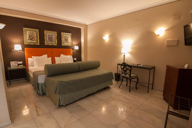 اتاق خانوادگی, San Gil