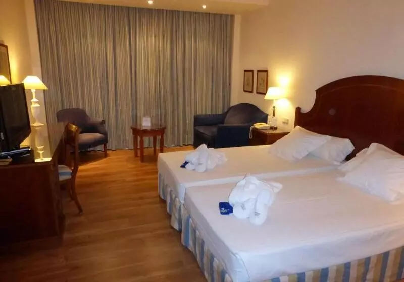 اتاق استاندارد, Termes Montbrio Hotel & Spa