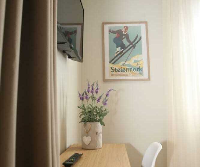 Номер Стандарт Трехместный, Terminus