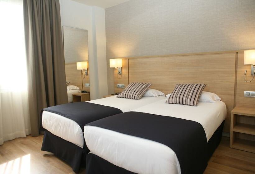 Номер Стандарт Трехместный, Terminus