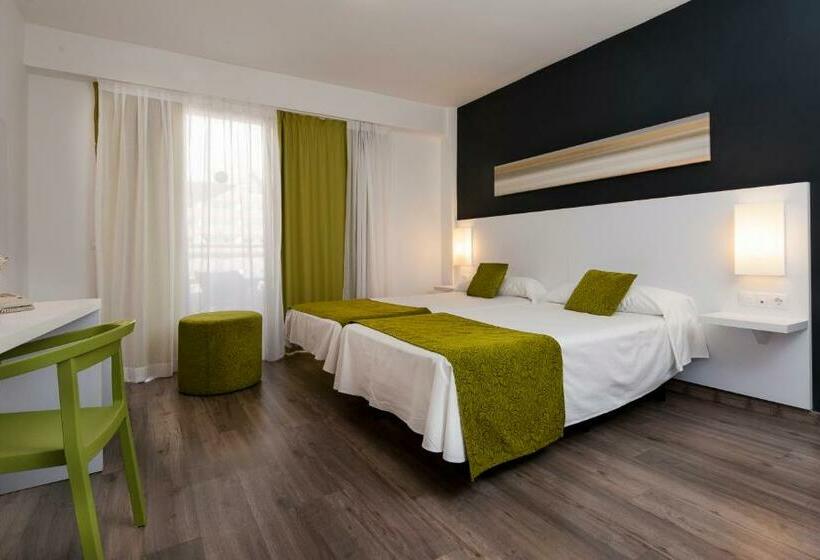 استودیوی استاندارد, Kn Aparthotel Columbus