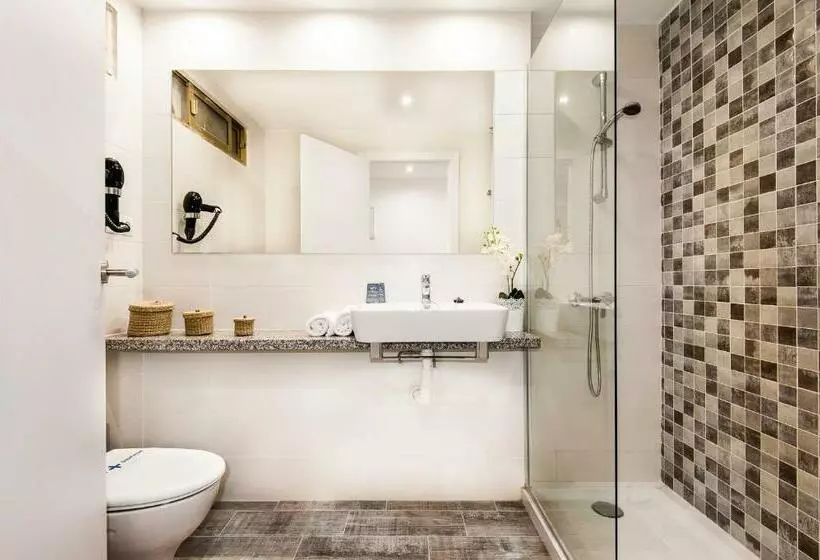 استودیوی استاندارد, Kn Aparthotel Columbus