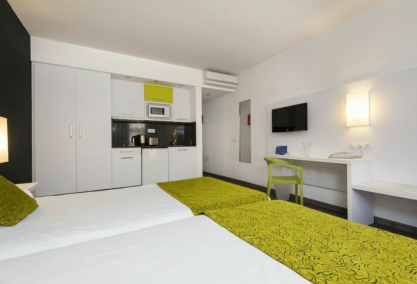 استودیوی استاندارد, Kn Aparthotel Columbus