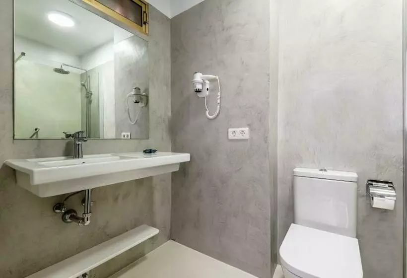 اتاق استاندارد با اتاق نشیمن, Kn Aparthotel Columbus