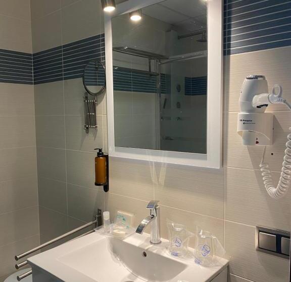 غرفة قياسية, Tossamar