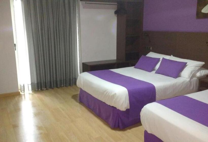 غرفة قياسية رباعية, Tossamar