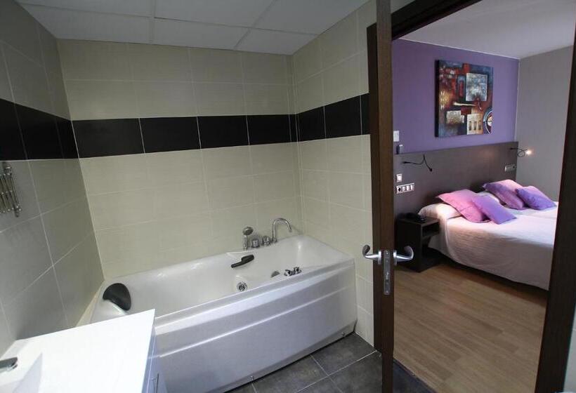 غرفة عائلية, Tossamar