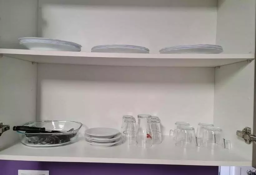 Appartement met 1 Slaapkamer en Balkon, Tossamar