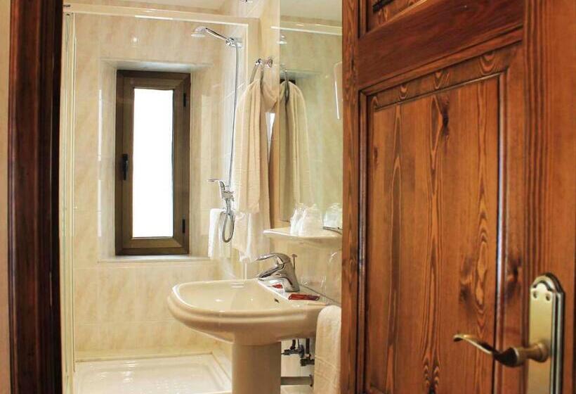 수피리어 룸, Hostal Rita Belvedere