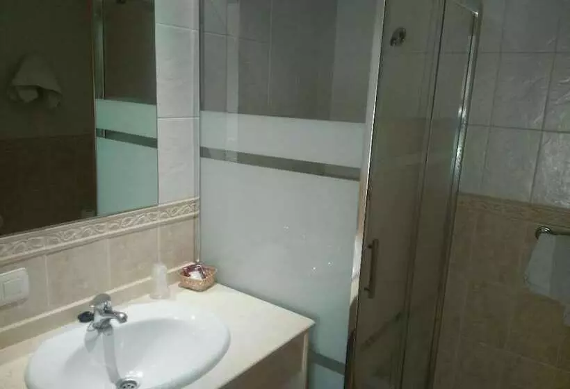 Cameră Standard, Delphos