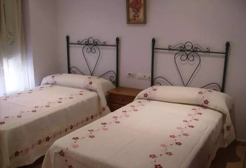 Cameră Standard, Delphos