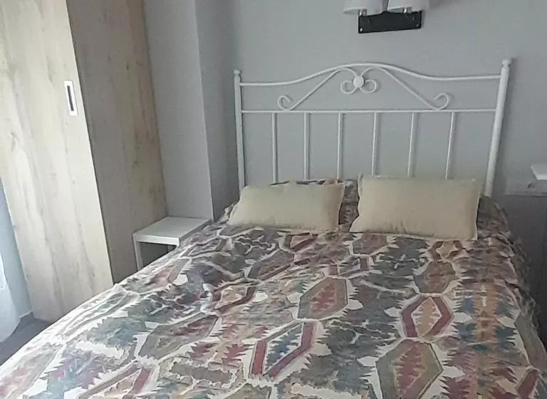Standard Single Room, Hostal Hispano