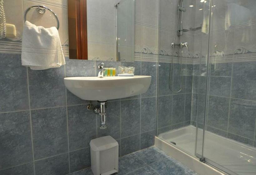 غرفة قياسية, Pension Alameda