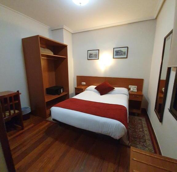 インサイドのシングルルーム, Pension Alameda