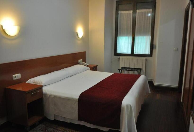 غرفة قياسية داخلية, Pension Alameda