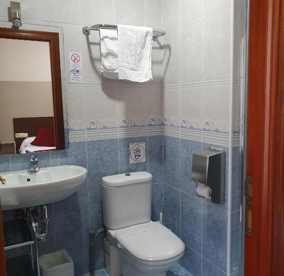 غرفة قياسية فردية مزودة بشُرفة, Pension Alameda