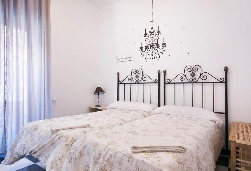 اتاق استاندارد با سرویس بهداشتی مشترک, Pension Mesones