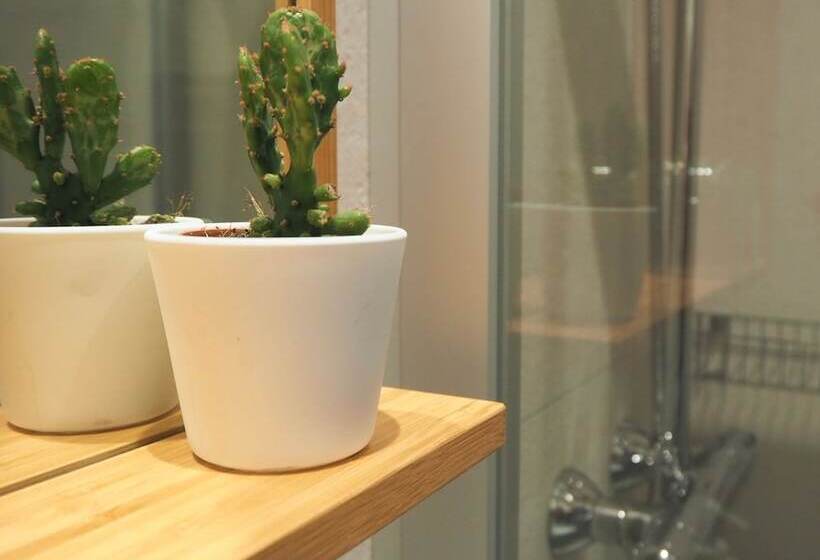 标准单人间, Pension Urkia