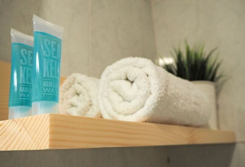 标准单人间, Pension Urkia