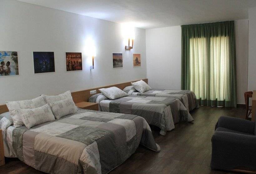 Четырехместный Номер Стандарт, Pinxo