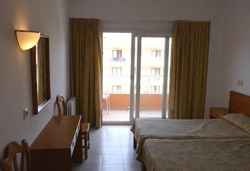 اتاق اکونومی, Hostal Alcina