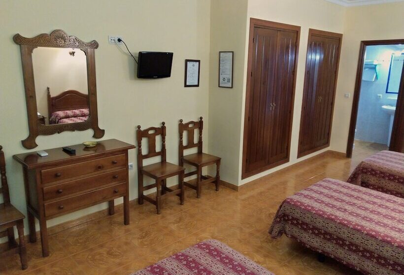 Chambre Quadruple Standard, Hostal Bellido