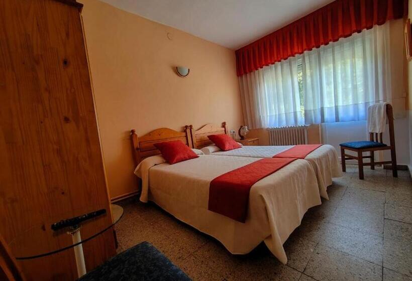 Номер Стандарт, Hostal De La Playa