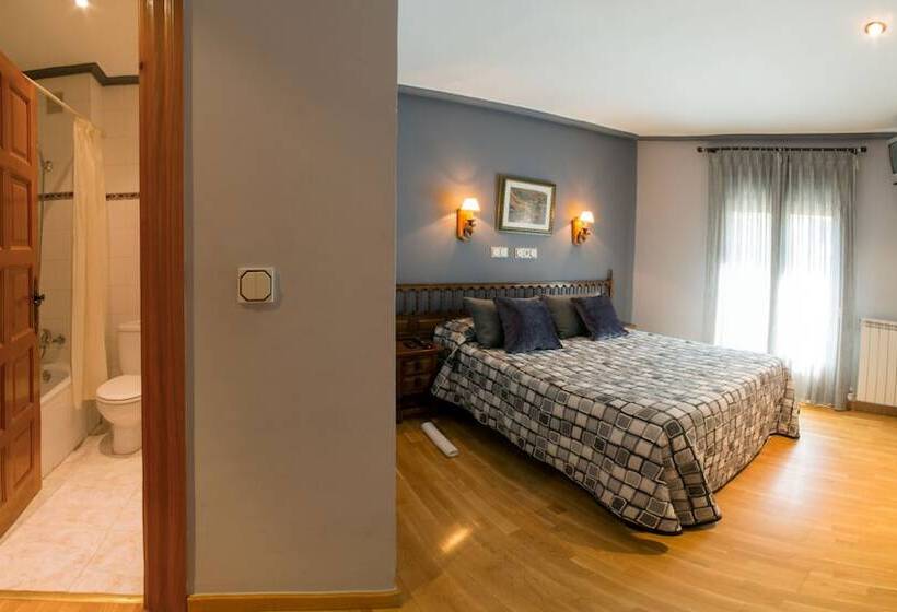 스탠다드 룸, Hostal Gran Duque