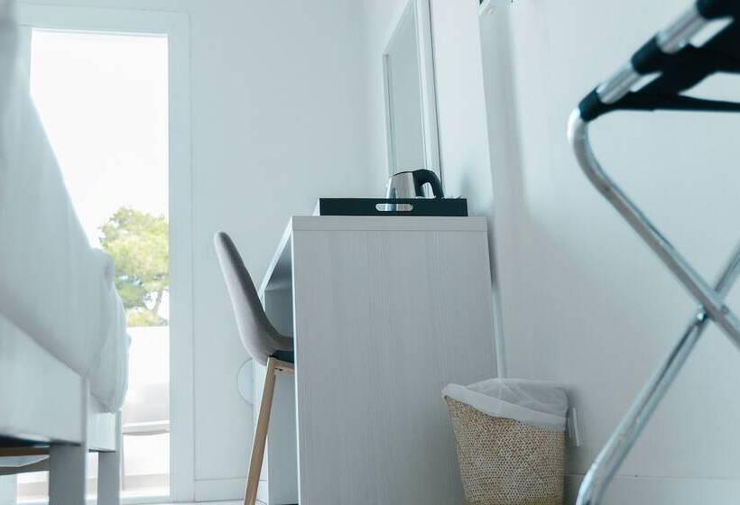 اتاق استاندارد, D'or