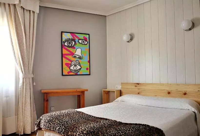 スタンダードシングルルーム, Hostal Alcántara