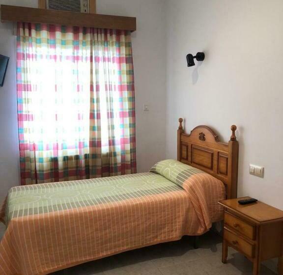Номер Стандарт Индивидуальный, Hostal Arias