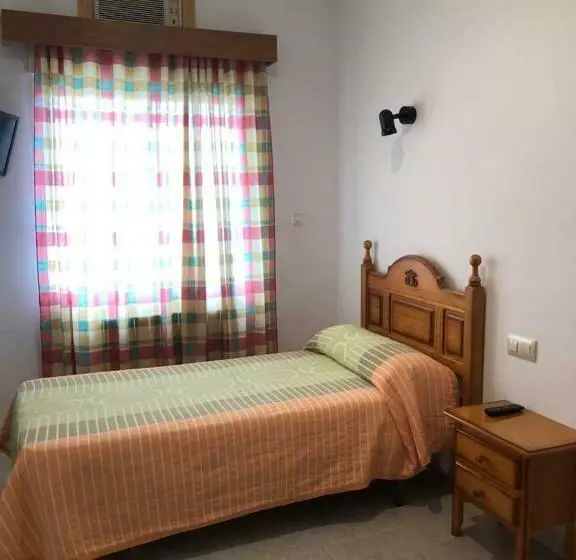 Standart Tek Kişilik Oda, Hostal Arias