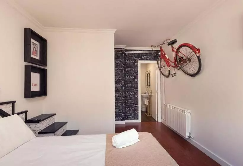 اتاق استاندارد با بالکن و چشم‌انداز دریا, Hostal Chelsea