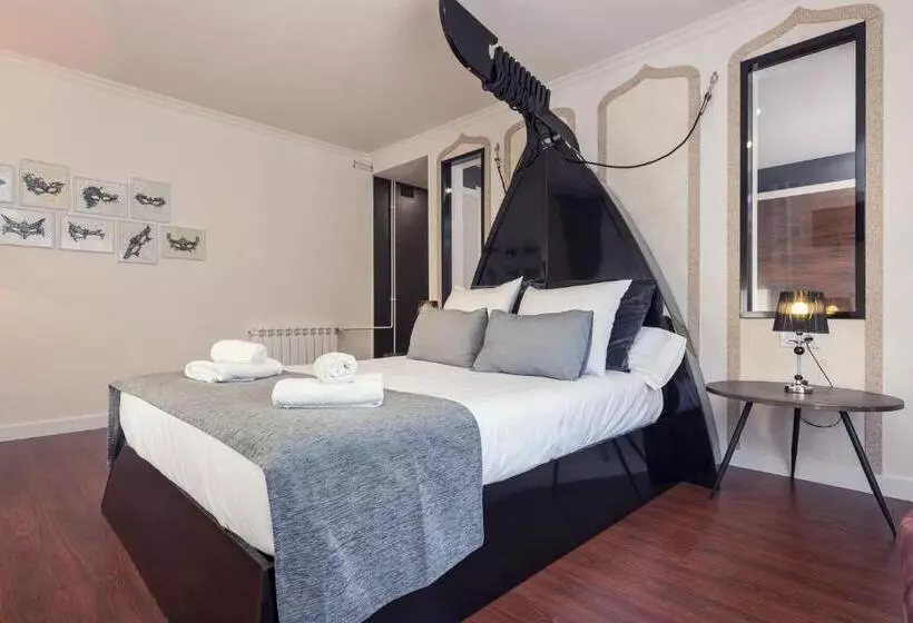 سوییت با چشم‌انداز دریا, Hostal Chelsea