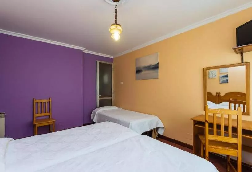 اتاق استاندارد سه نفره, Hostal Chelsea