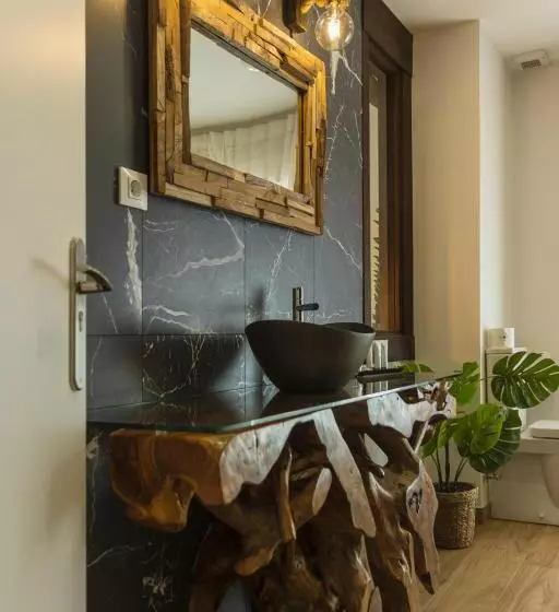اتاق استاندارد با بالکن, Hostal Chelsea
