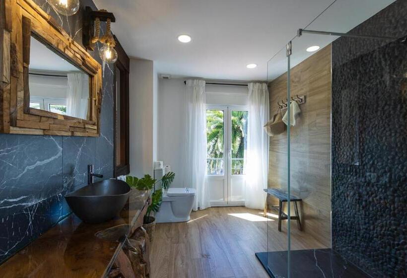 标准间带阳台, Hostal Chelsea