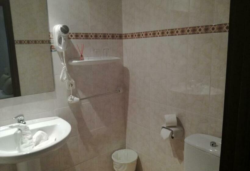 اتاق استاندارد, Boutique Hostal Mistral
