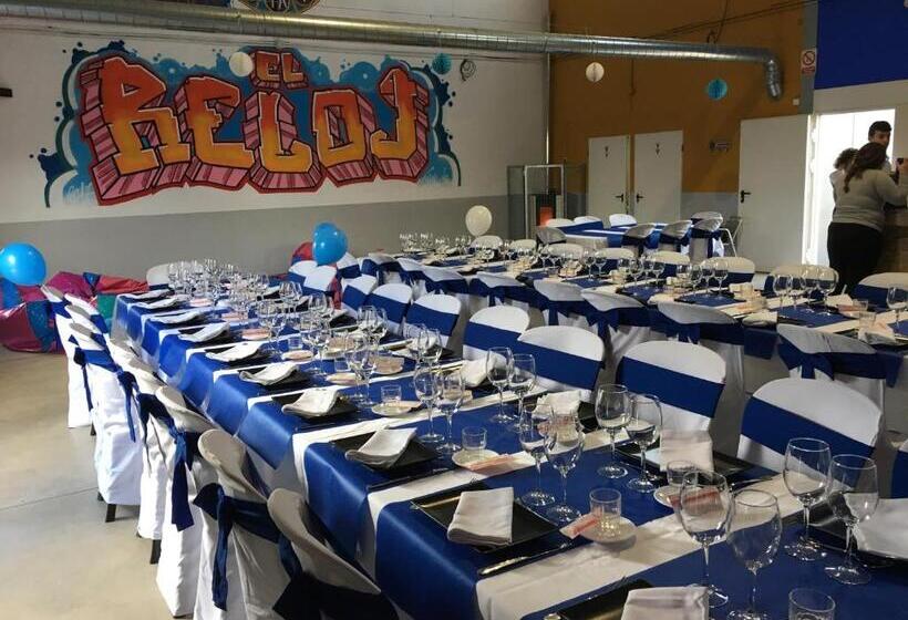 标准单人间, Hostal Moraleda