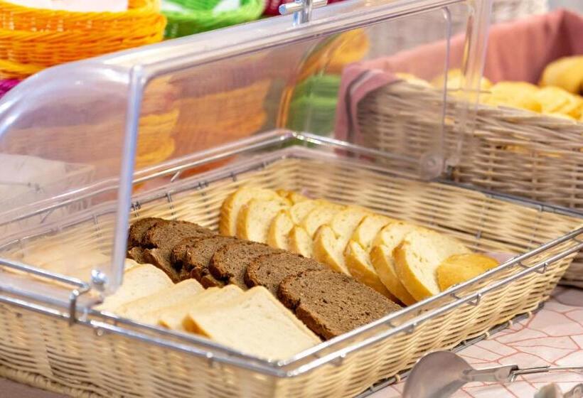 バルコニー付きスタンダードルーム, Hostal Neptuno